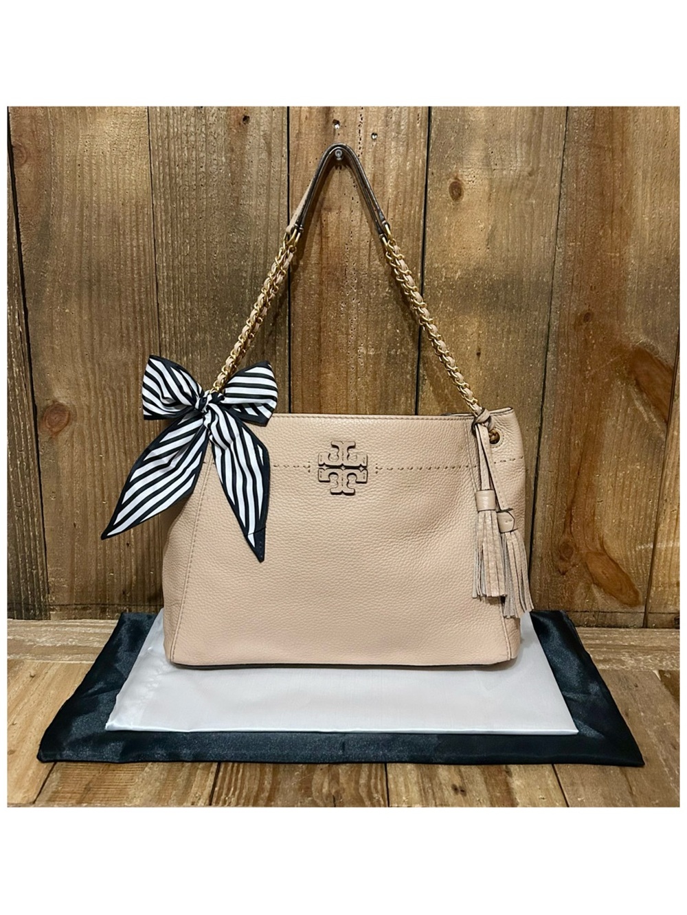 Tory Burch McGraw Chain Tote Bag with Free Bag Scarf & Dust Bag. - Picture 5 of 16